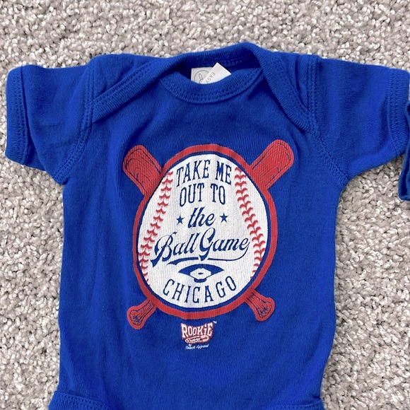 Lot of 2 Baby Infant Chicago Cubs Short Sleeve Blue Onesies - Size Newborn & 3M - Picture 2 of 5